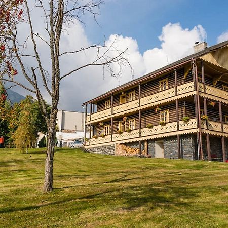 Svajciarsky Dom Guest House Vysoke Tatry Exterior photo
