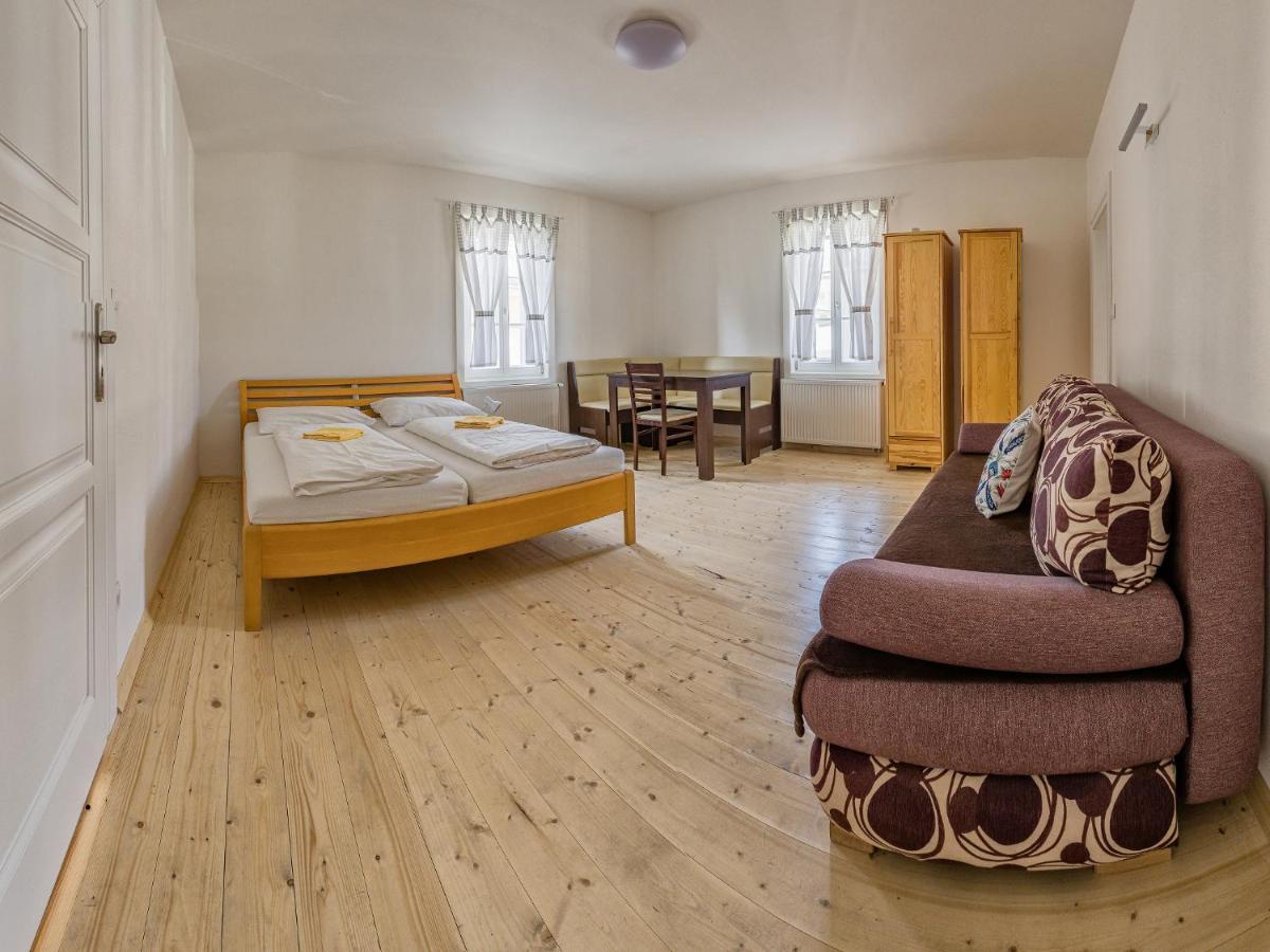 Svajciarsky Dom Guest House Vysoke Tatry Exterior photo