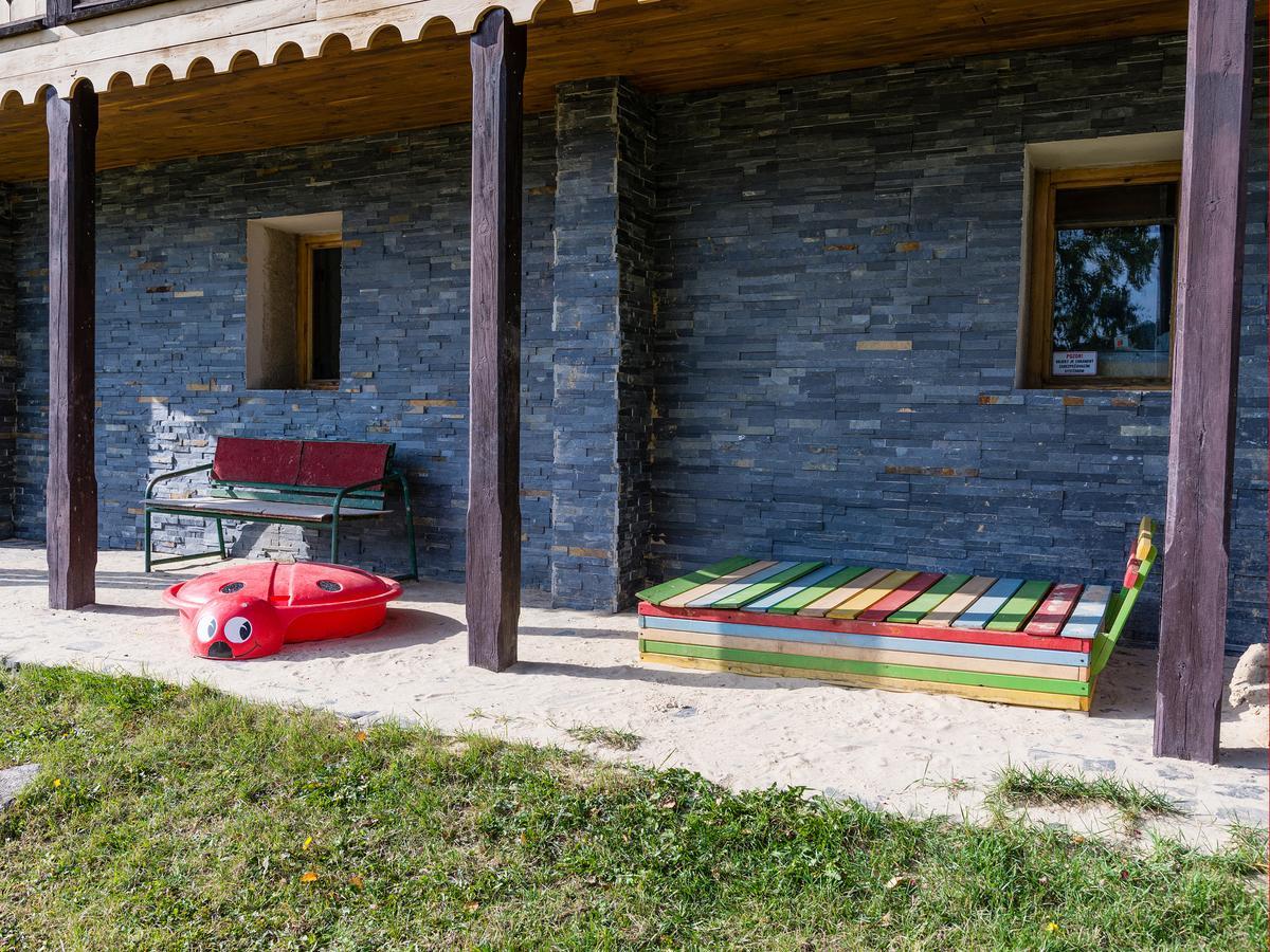 Svajciarsky Dom Guest House Vysoke Tatry Exterior photo
